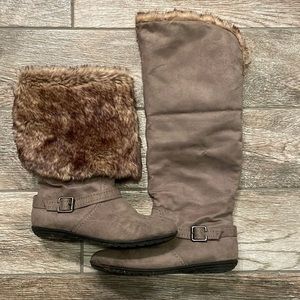 R2 Faux Suede and Faux Fur-Lined Foldable Boots